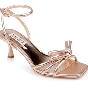 Badgley Mischka Women’s Loyalty Ankle Strap Knotted Mid Heel Sandal Size 6.5
